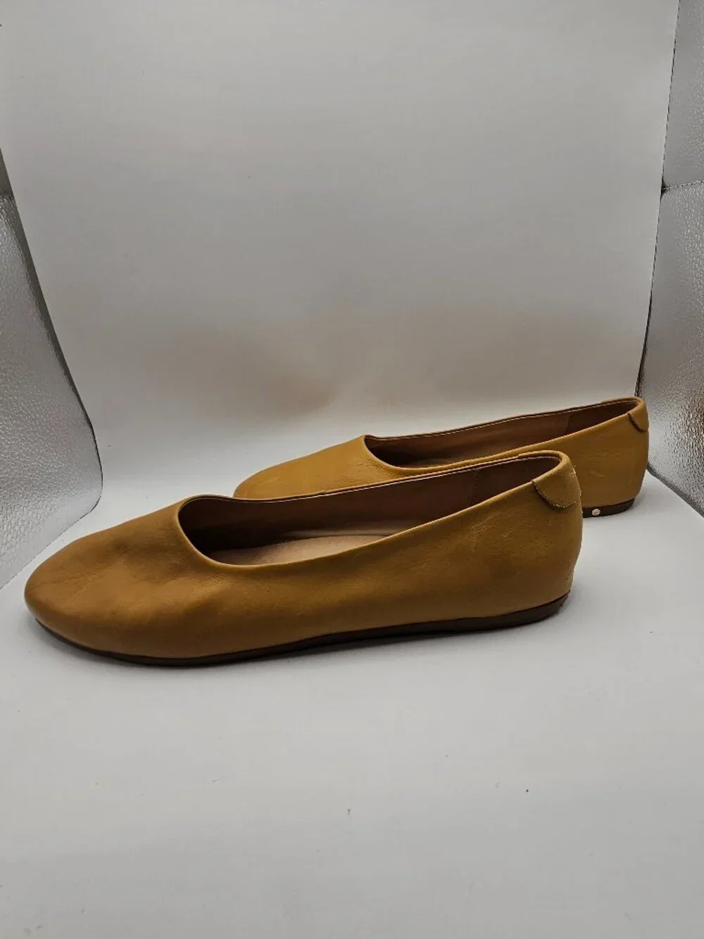 beek Swiftlet Ballet Slipper – Honey Vegetable‑Tanned Leather Flats – Size 8.5